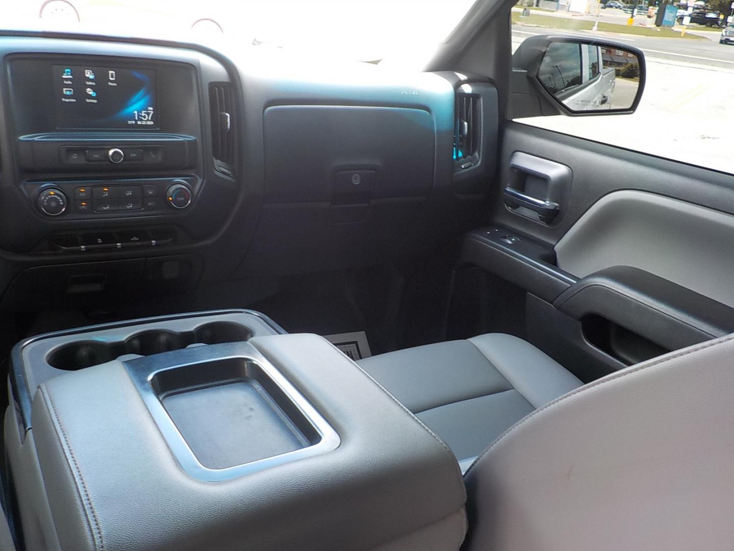 2019 White /Gray Chevrolet Silverado 1500 (2GCRCNEC5K1) with an 5.3L V8 engine, Auto transmission, located at 1617 W Church Street, Livingston, TX, 77351, (936) 327-3600, 30.710995, -94.951157 - Work truck Deluxe!! For under 20K!! - Photo#12